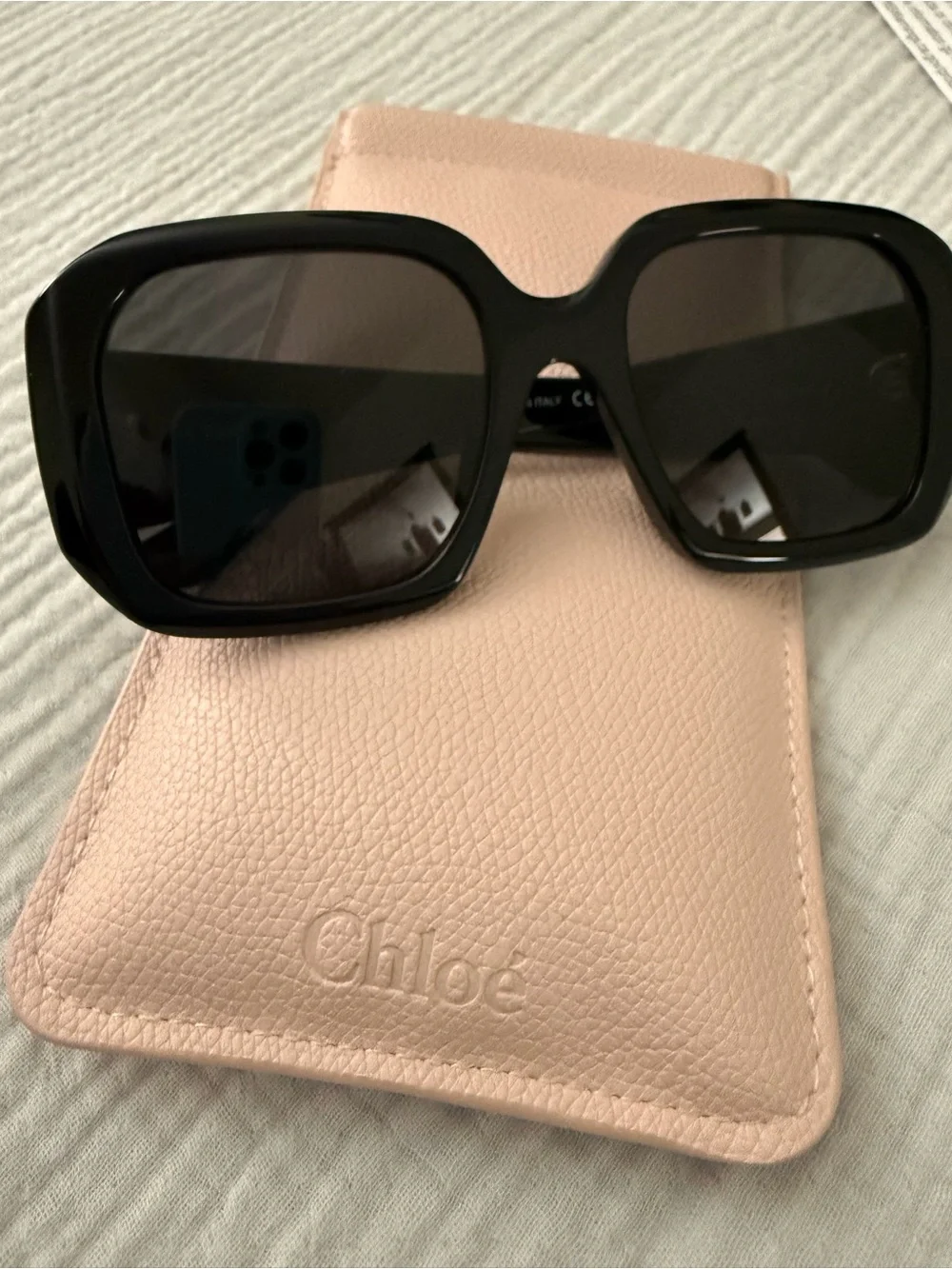 Chloé 54mm Square Sunglasses BLACK NWOT w case and cleaning cloth